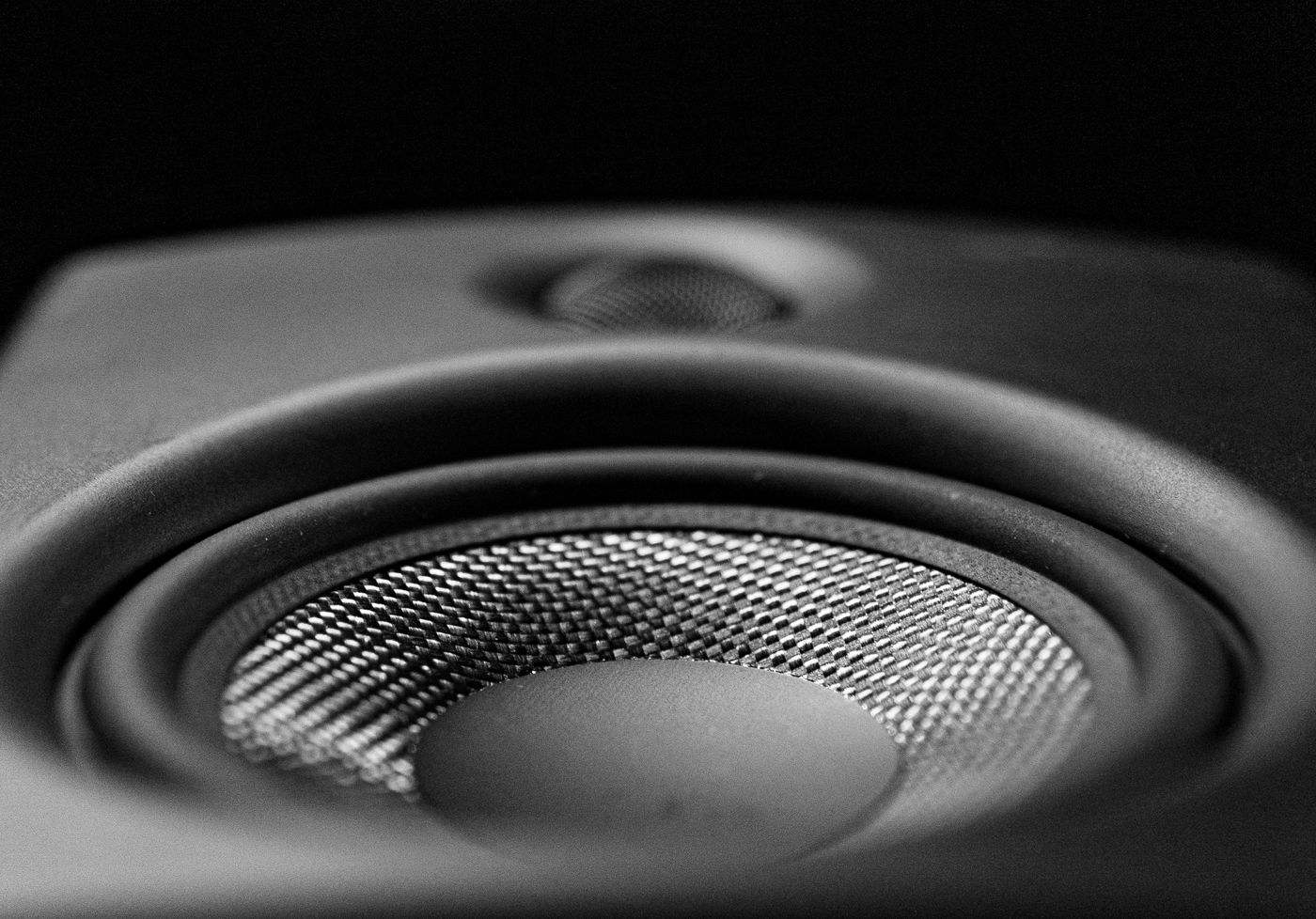 Choosing a REL Subwoofer: T/5x vs T/7x vs T/9x